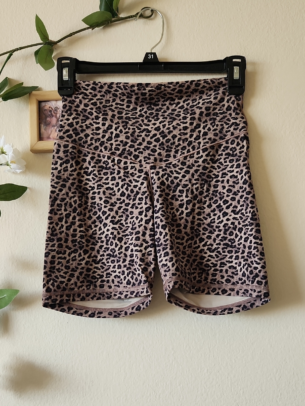 aerie - Like New Real Me XTRA Leopard Bike Shorts - M